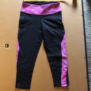 IAB Cropped leggings